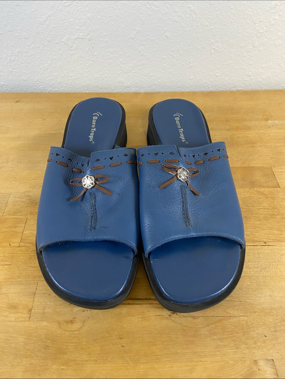 BareTraps Y2K 2000's Millennial Slide On Platform Chunky Delilah Sandals Size 10